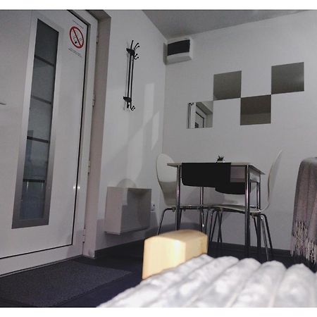 Apartmani Domo Sd Smederevo Bagian luar foto
