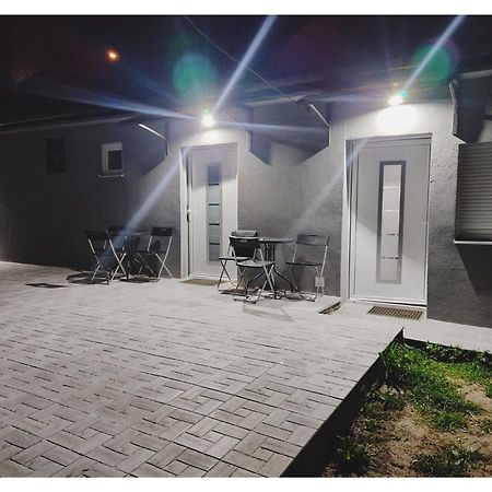 Apartmani Domo Sd Smederevo Bagian luar foto