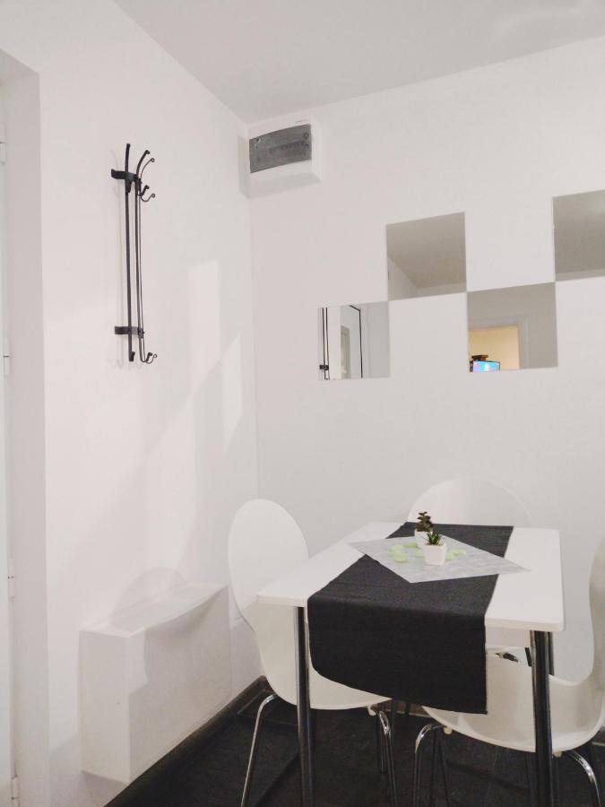 Apartmani Domo Sd Smederevo Bagian luar foto
