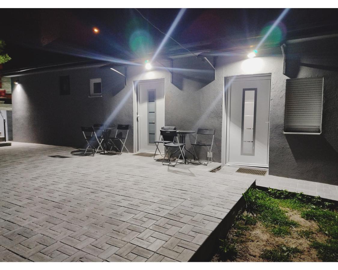 Apartmani Domo Sd Smederevo Bagian luar foto