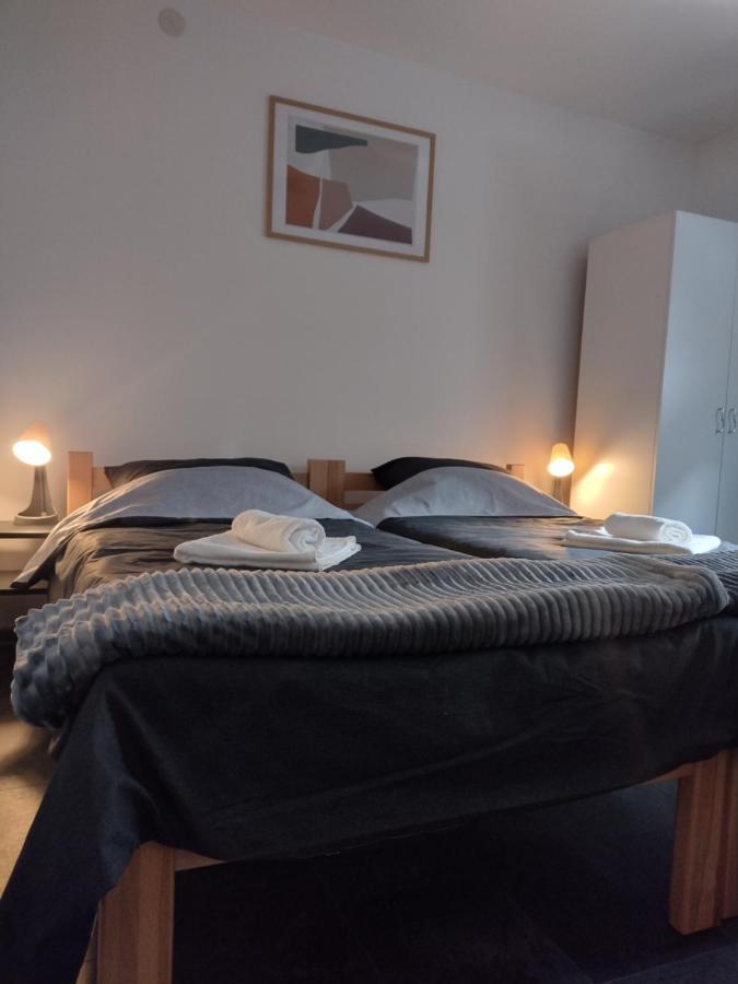 Apartmani Domo Sd Smederevo Bagian luar foto
