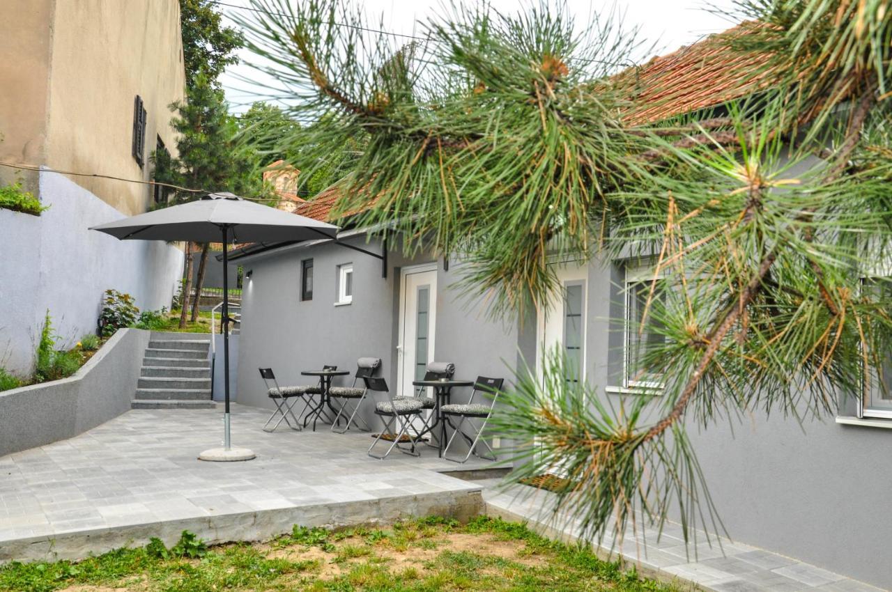 Apartmani Domo Sd Smederevo Ruang foto